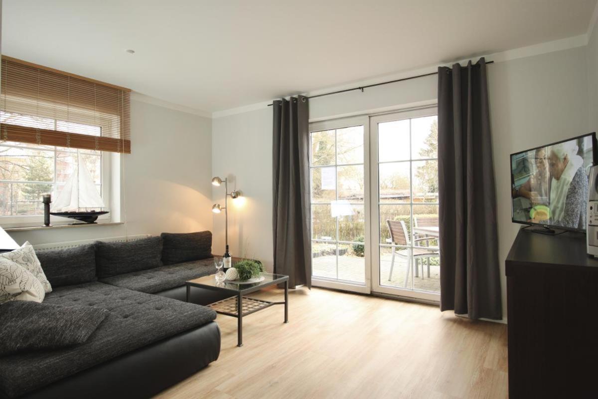 דירות רוסטוק Ferienhaus Am Yachthafen, Moewe מראה חיצוני תמונה