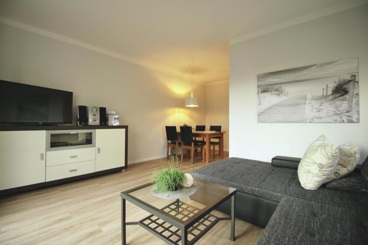דירות רוסטוק Ferienhaus Am Yachthafen, Moewe מראה חיצוני תמונה